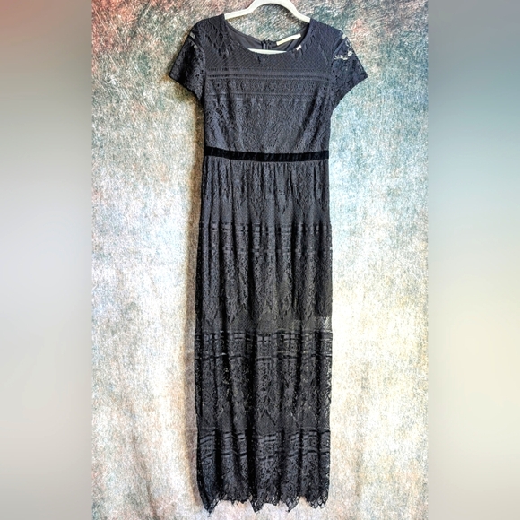 Gothic Black Lace Dress - Picture 1 of 3